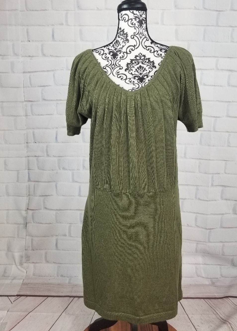 Loft women's short sleeve stretch knit tie waist sweater dress size medium B18a